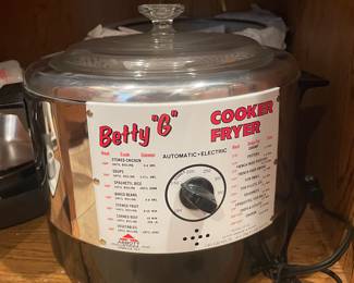 Betty G cooker fryer