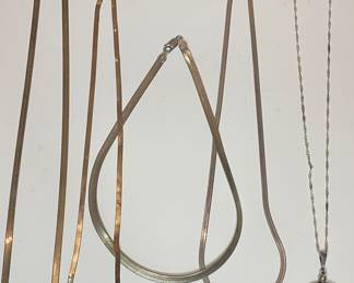 Sterling Silver chains & 1943 Walking Liberty Silver Half Dollar pendant necklace 