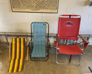 Vintage & modern beach chairs 