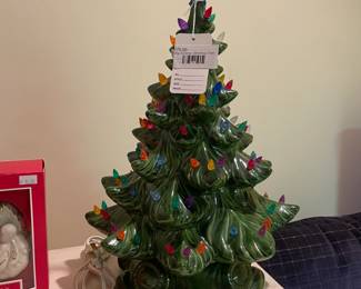 Vtg Ceramic Christmas Tree