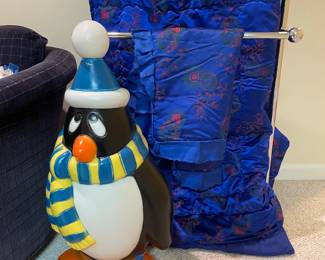 Chilly Willy Penguin Blow Mold, Quilt Rack 