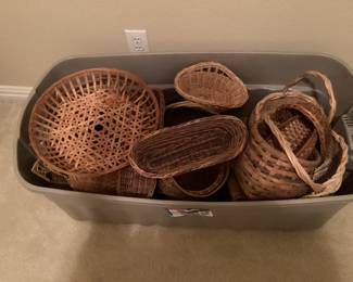 Baskets 