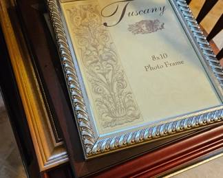 Large selection of frames