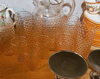 Pink hobnail drink set