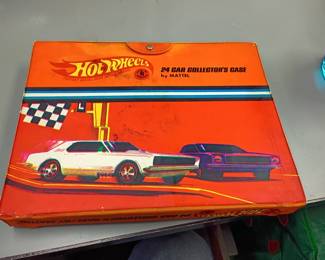 redline hotwheel collector case 
