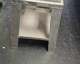 aluminum garage stool well built 