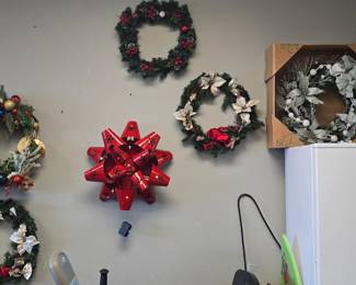 nice little collection of Christmas wreaths 