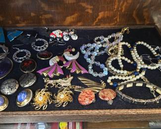 costume jewelry