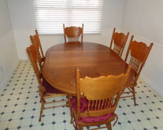 Hamilton Mill Hardwood Table and Chairs