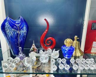 Crystal and Art glass Orlando Estate Auction