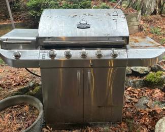 Charbroil Commercial Grill