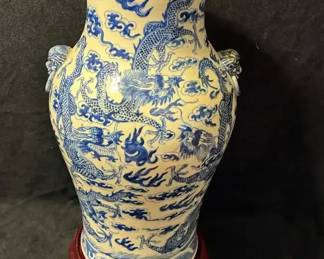 Chinese Dragon Porcelain Vase