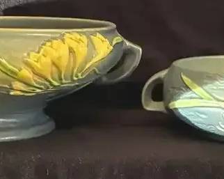 Roseville Blue Freesia Bowls