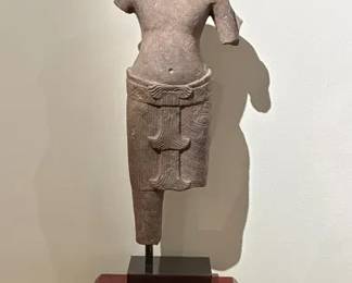 Khmer Angor Wat Stule Stone Statue