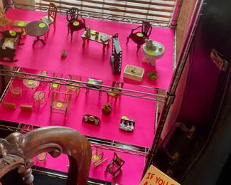 doll house furniture 