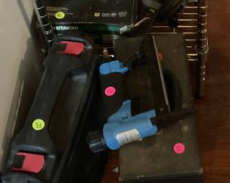 enlarger lamp, tools