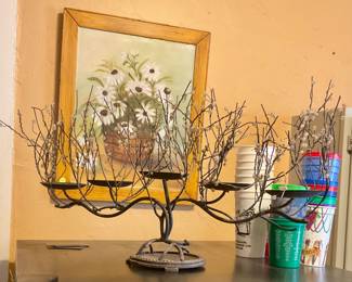 Candle sconce with crystals