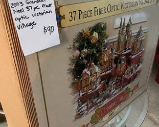 #91	2003 Grandeur Noel 37pc Fiber Optic Victorian Village	 $ 90.00 																												