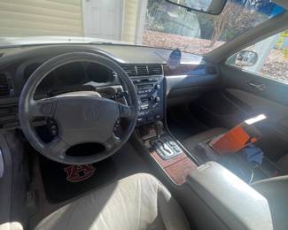 1998 Acura RL 3.5 Special Edition 4dr Sedan - 150,000 MILES. OFFERS ONLY.