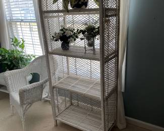 #11	White Wicker 4 shelf display cabinet 30x15x75	 $ 125.00 																												