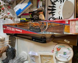 #84	Crosman 2100 Classic - air rifle	 $ 45.00 																												