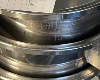 #74	Amway Queen Cook Set - pc set	 $ 95.00 																												