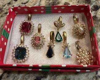 #107	Lot of 8 - Vintage "Roman" Clip on Pendant Enhancers 	 $ 60.00 																												