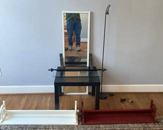 "Ravishing Rhodes Hill " in Martinez, GA Starts Closing Mon 12/8 at 8p.Pickup is Wed 12/10 from 2-6pm.  Please click here to view more photos, descriptions, and current bids:  https://ctbids.com/estate-sale/40812