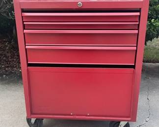 "Ravishing Rhodes Hill " in Martinez, GA Starts Closing Mon 12/8 at 8p.Pickup is Wed 12/10 from 2-6pm.  Please click here to view more photos, descriptions, and current bids:  https://ctbids.com/estate-sale/40812