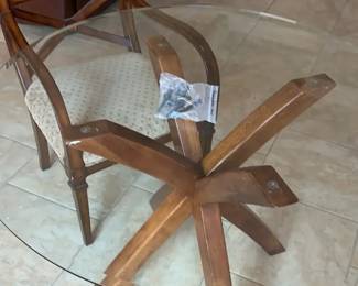 "Ravishing Rhodes Hill " in Martinez, GA Starts Closing Mon 12/8 at 8p.Pickup is Wed 12/10 from 2-6pm.  Please click here to view more photos, descriptions, and current bids:  https://ctbids.com/estate-sale/40812