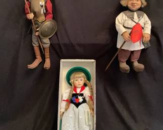 "Ravishing Rhodes Hill " in Martinez, GA Starts Closing Mon 12/8 at 8p.Pickup is Wed 12/10 from 2-6pm.  Please click here to view more photos, descriptions, and current bids:  https://ctbids.com/estate-sale/40812