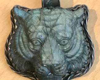 Huge carved labradorite cat pendant!