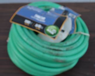 garden items and tools 