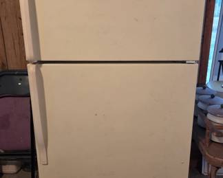 Whirlpool Refrigerator 