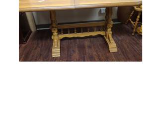 Trestle Dinning Table