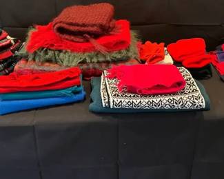 "Aiken Vintage Treasures" in Aiken, SC Starts Closing Tue 12/9 at 8p. Pickup is Thu 12/11 from 3-6p.  Please click here for more photos, descriptions, and current bids:  https://ctbids.com/estate-sale/40888