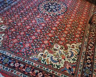 Room size colorful rug