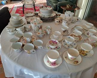 Collection of cups with saucers and tea sets, plus a set of Kyoto Japan dinner ware