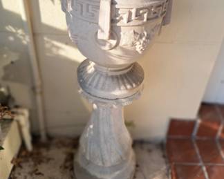 Concrete planter with pedestal - 1 of 2 available