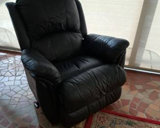 Rocker recliner-black