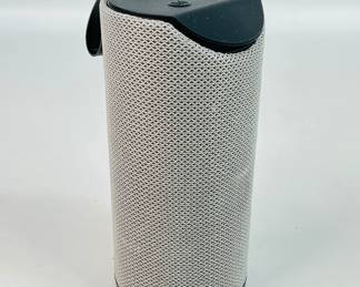 Portable speaker, H 6 1/4", 3-4 hour playing time, splashproof, and more. See photos for details. 