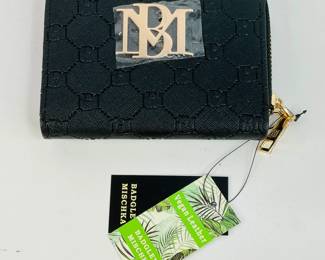 Badgley Mischka ladies wallet, black, made of vegan leather. 