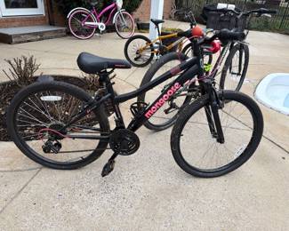 2Dec 03 2025 04 19pmFt5p