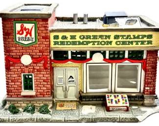 Ceramic Christmas Village Building With Interior Lighting - Signed "Lemax 2007"