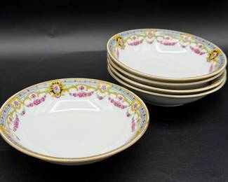 Signed Victoria (Czech) Rose Garland VIT34 Art Deco