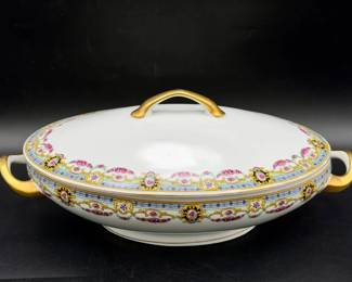 Signed Victoria (Czech) Rose Garland VIT34 Art Deco