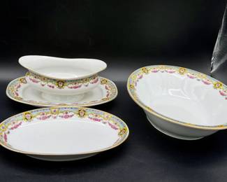 Signed Victoria (Czech) Rose Garland VIT34 Art Deco