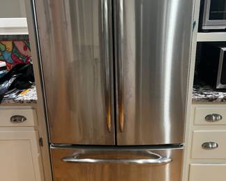GE profile refrigerator 