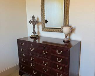 Lexington Heirloom solid Mahogany Dresser