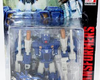 Transformers Generations Titans Return Deluxe Class Triggerhappy & Blowpipe Action Figure